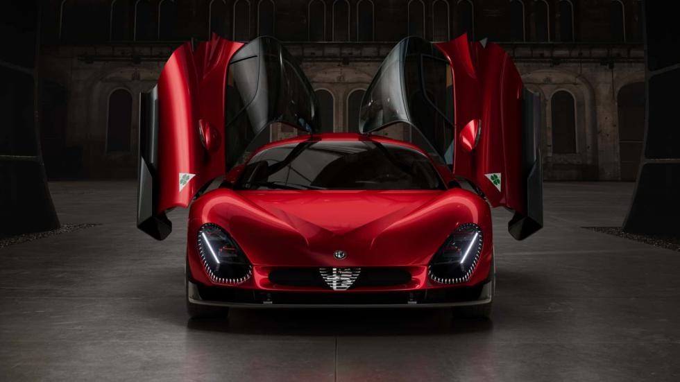 Η 33 Stradale είναι το νέο supercar της Alfa Romeo 
